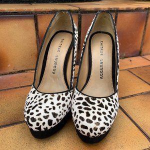 Chinese Laundry Leopard Animal Print Platform Pump
